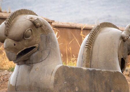 داستان زنی که احیاگر تاریخ است