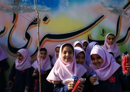 ساعت آغاز فعالیت مدارس تغییر کرد؟/ زمان برگزاری جشن شکوفه ها