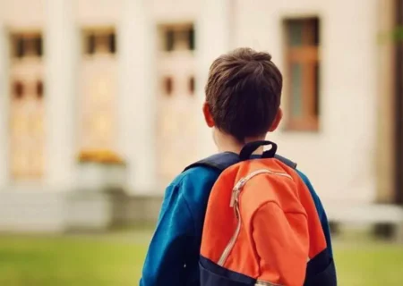استفاده نادرست از کوله پشتی، تهدیدی برای سلامت دانش آموزان