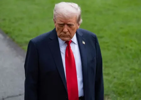 ترامپ: «اطلاعات زیادی از حمله زمینی به غزه ندارم»؛ زلنسکی مجبور به توافق خواهد شد