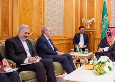 دیدار لاریجانی با ولیعهد عربستان؛ رایزنی تهران و ریاض درباره همکاری‌های منطقه‌ای