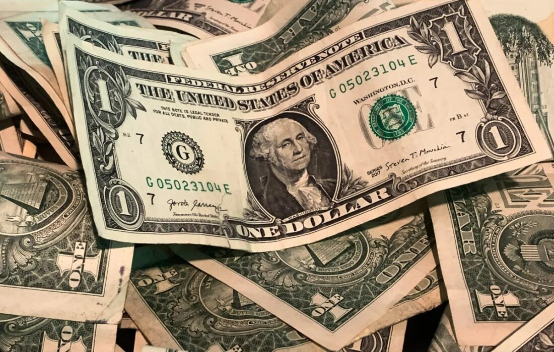 تبدیل ۱۰ دلار به یک میلیون دلار؛ ChatGPT چه نظری دارد؟