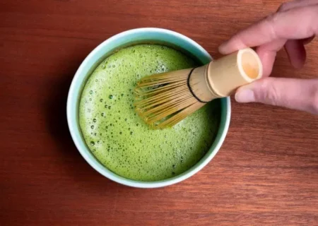 تب داغ ماچا؛ همان چای سبز با رنگ اضافه