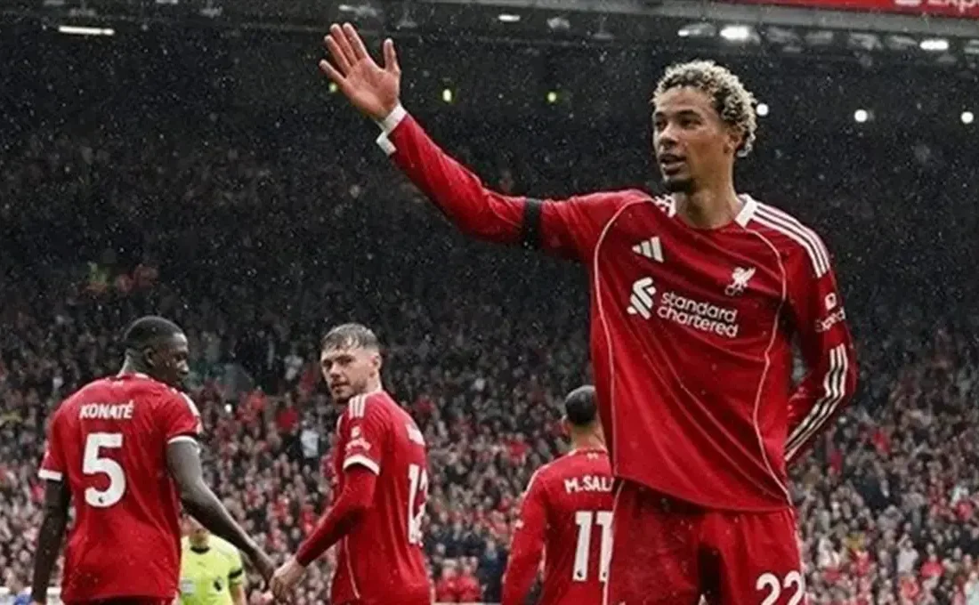 لیورپول با پیروزی در دربی مرسی‌ساید صدرنشین لیگ جزیره ماند