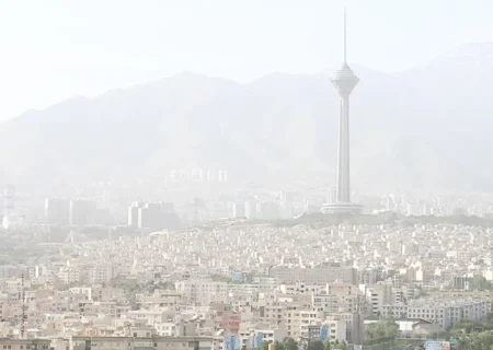 وزش باد شدید و گردوغبار در تهران؛ کیفیت هوا کاهش می‌یابد