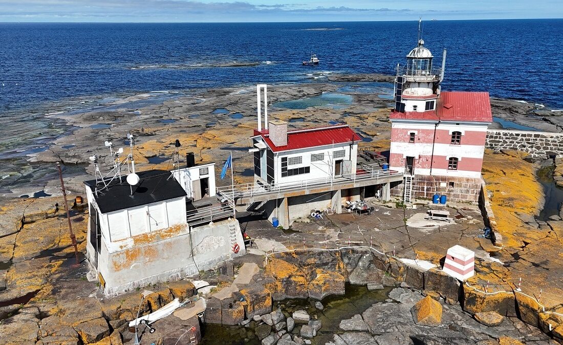 نامرتب ترین خط مرزی جهان و دردسری که روس ها با یک فانوس دریایی ایجاد کردند! (+عکس)