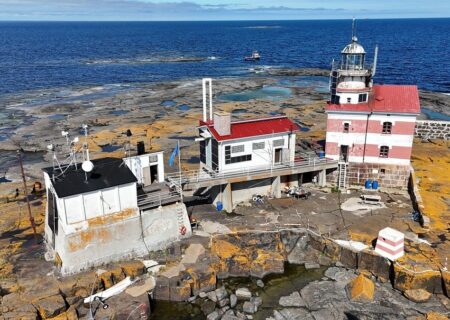 نامرتب ترین خط مرزی جهان و دردسری که روس ها با یک فانوس دریایی ایجاد کردند! (+عکس)