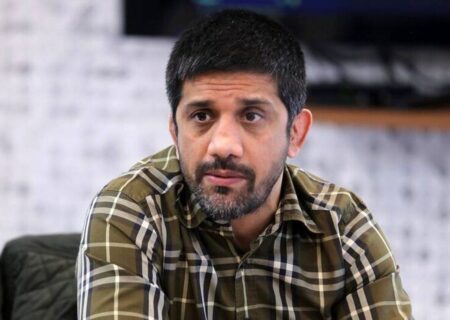 علیرضا دبیر: رهبر انقلاب به من گفتند آقای دبیر باید برای کشتی‌گیران پدری کنید (فیلم)