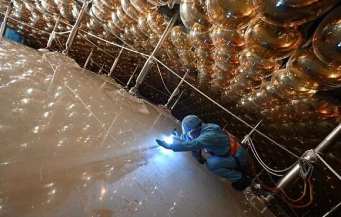 چین در عمق ۷۰۰ متری زمین دنبال چه میگردد؟ / به دام انداختن مرموزترین ذره جهان