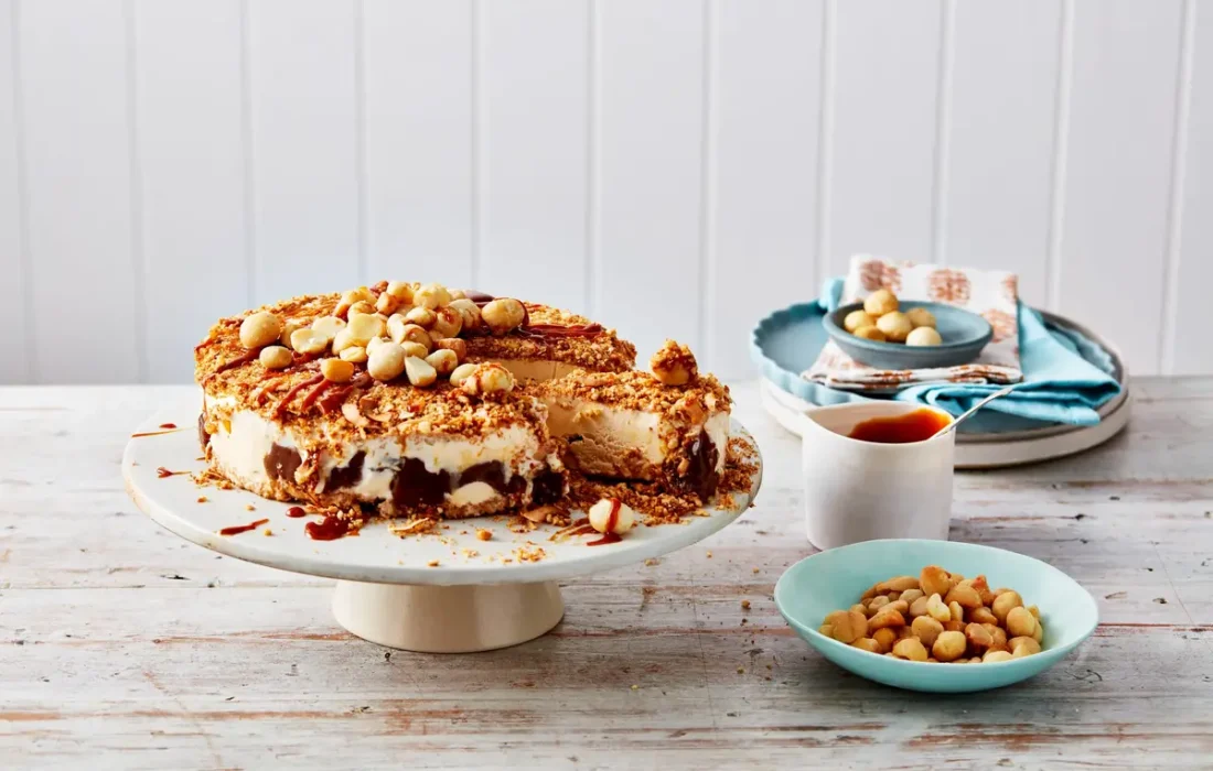 طرز تهیه کیک یخچالی کاراملی