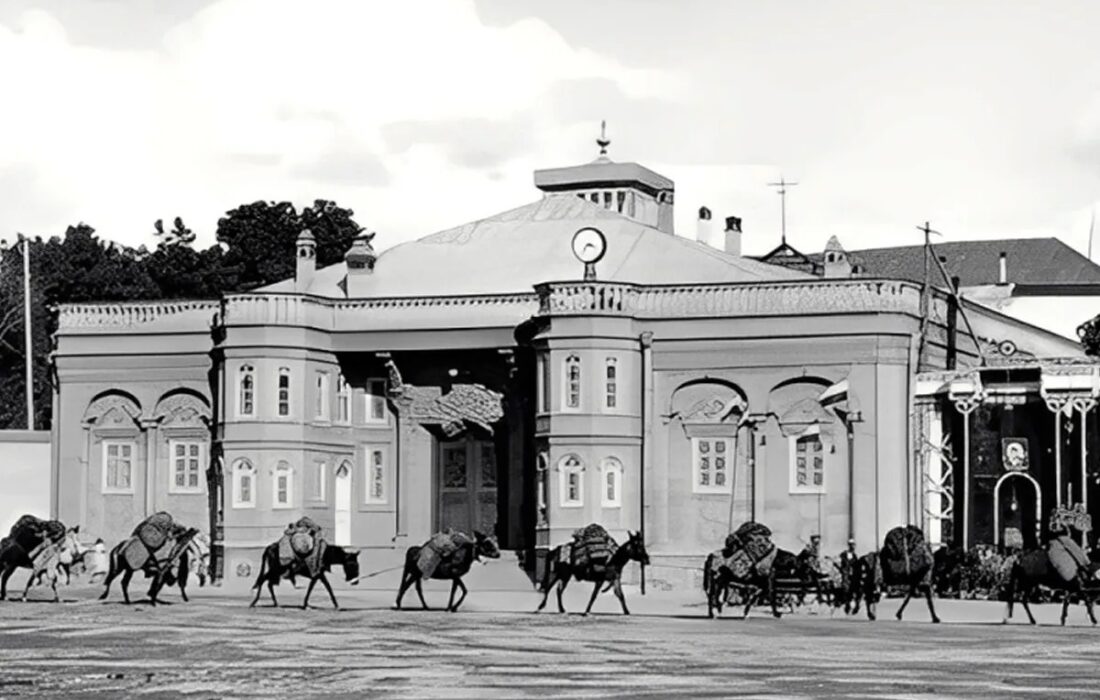 عکس سیاه و سفید ساختمان تاریخی مجلس در بهارستان (عکس)