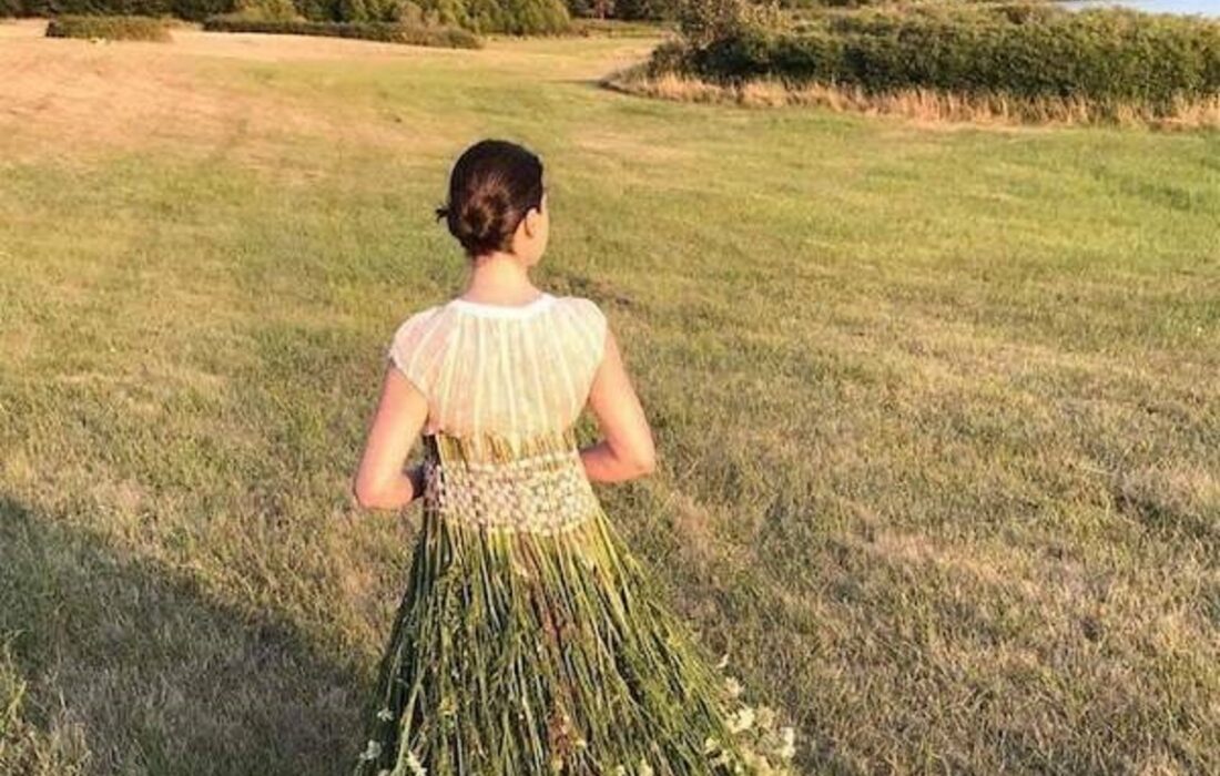 طبیعی ترین طراحی برای لباس عروس/ کاملا تزئین شده با طبیعت(عکس)