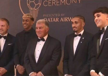 حضور نمایندگان بارسلونا در مراسم توپ طلای ۲۰۲۵ روی فرش قرمز مراسم (فیلم)