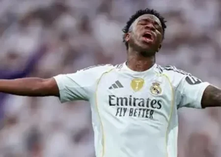 واکنش جنجالی وینیسیوس به رتبه شانزدهم در توپ طلا؛ کنایه به رقبا با رپر آمریکایی (+عکس)