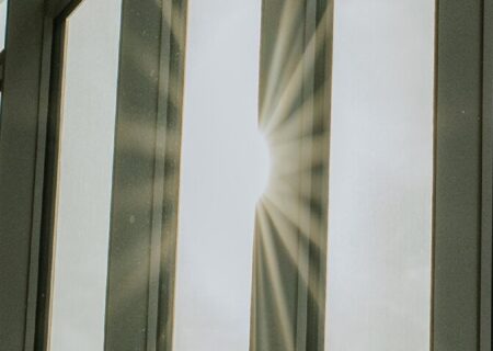 پنجره‌هایی که برق تولید می‌کنند