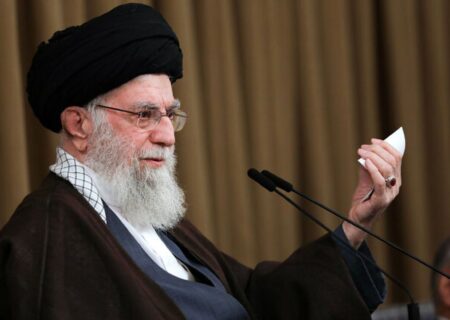 مقام معظم رهبری:  اتحاد ملت ایران در جنگ دوازده‌روزه دشمن را ناامید کرد