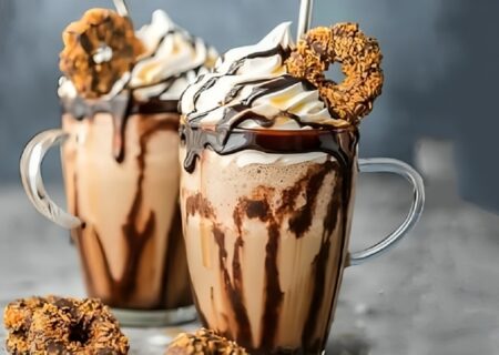 طرز تهیه کافه‌گلاسه شیک و مجلسی؛ خوشمزه‌تر از منوی کافه‌ها (فیلم)