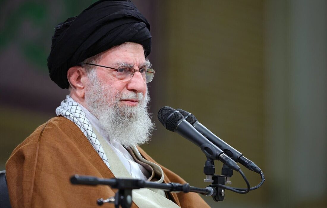 فیلم کامل سخنرانی تلویزیونی رهبر انقلاب خطاب به ملت ایران (فیلم)