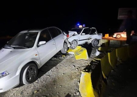 واژگونی زنجیره‌ای ۴ خودرو در جاده قروه – همدان