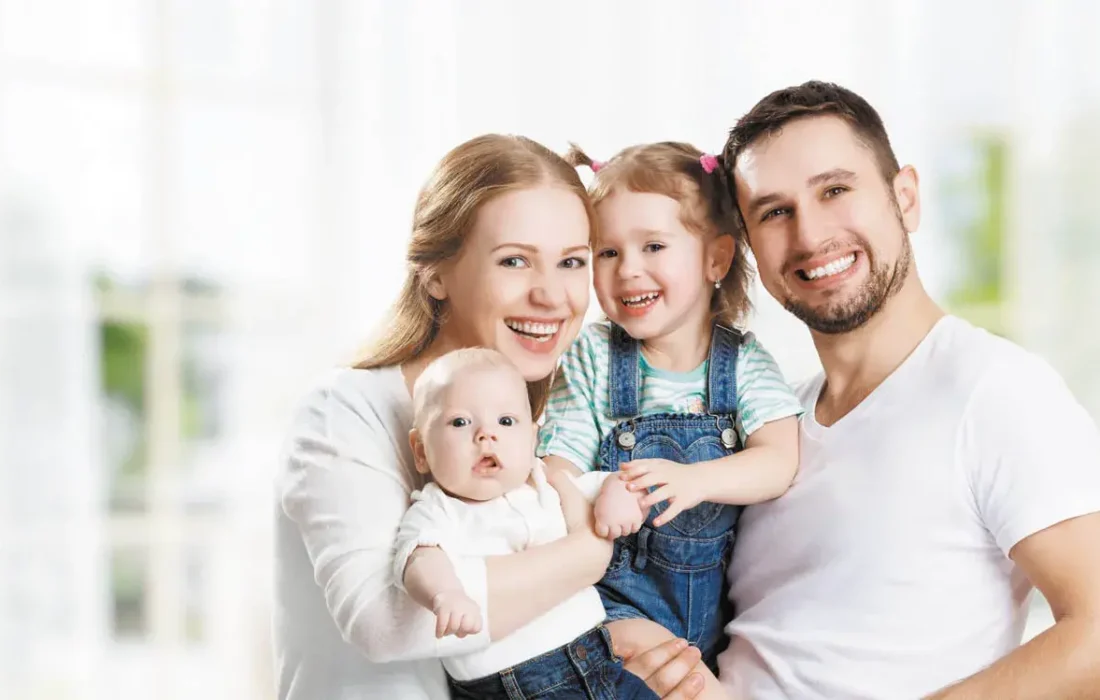 ۴ رفتار مخرب پدر که نباید در حضور فرزند انجام شود (فیلم)