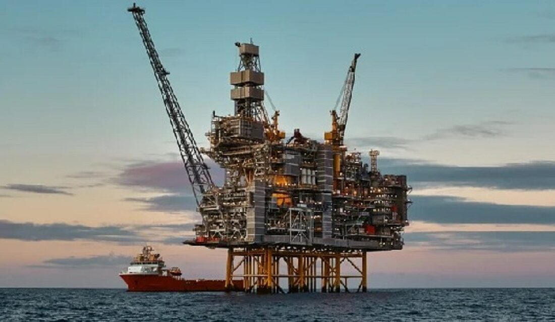 بزرگترین دکل نفتی جهان کجاست؟