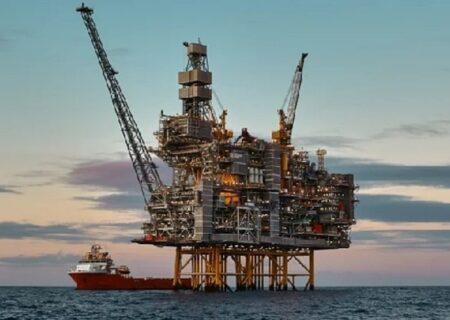 بزرگترین دکل نفتی جهان کجاست؟