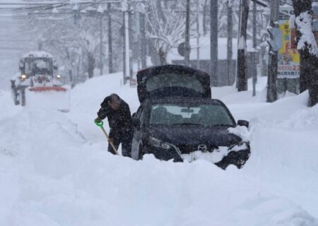 کانتون وال سوئیس در پی بارش سنگین برف سفیدپوش شد