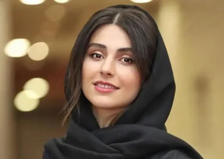 تصویری تماشایی از لاله مرزبان، ستاره فیلم «آبان» در نمایی کلاسیک و سیاه و سفید