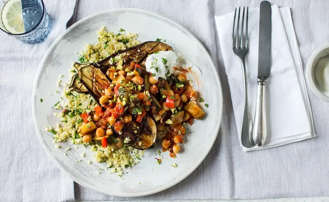 طرز تهیه خوراک مراکشی بادمجان و نخود: یک غذای لذیذ و متفاوت