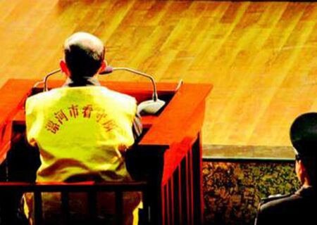 چین در شوک جنایت هولناک؛ دستگیری و اعدام قاتل چکش به دست با ۶۷ قربانی (فیلم)