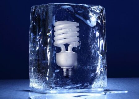 تولید برق از دل یخ‌های اقیانوس: یک گام نوآورانه