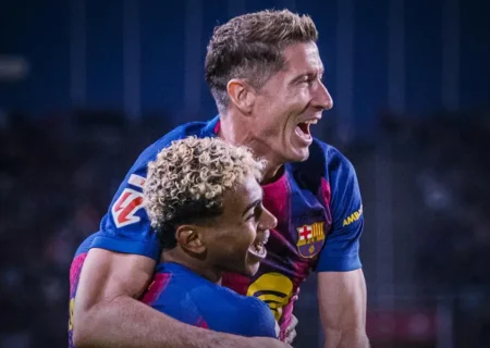 بازگشت باشکوه بارسا در خانه سوسیداد؛ صدرنشینی کاتالان‌ها با درخشش لواندوفسکی و کُنده