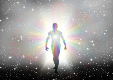 آیا بشر به دنبال اکسیر حیات است؟ بررسی تمایل انسان به زندگی ابدی