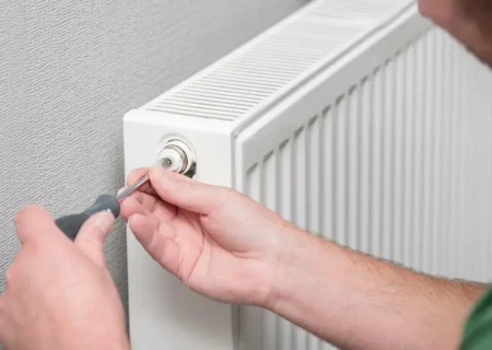 راهنمای آسان هواگیری شوفاژ در منزل بدون نیاز به تعمیرکار