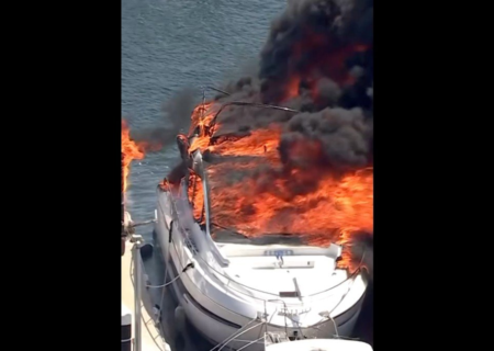 مهار آتش‌سوزی گسترده در قایق تفریحی ۵ میلیون دلاری در استرالیا