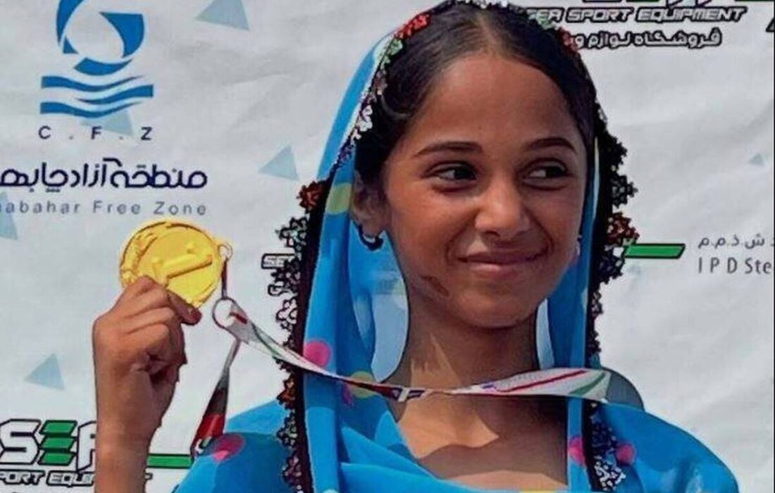 رؤیای آبی دختران بلوچ: داستان قهرمانی ۳ دختر موج‌سوار ایرانی