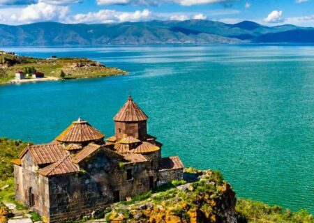 چرا گرجستان مقصد محبوب ایرانی‌هاست؟