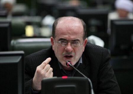 لاهوتی خواستار مداخله وزارت کشاورزی شد: چای نباید جزو محصولات پرآب دسته‌بندی شود