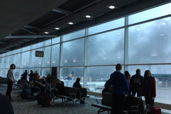 آتشسوزی مهیب در ساختمانی حوالی فرودگاه هاندا توکیو