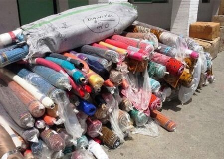 کشف ۷ میلیاردی البسه فاقد مجوز در کرمانشاه