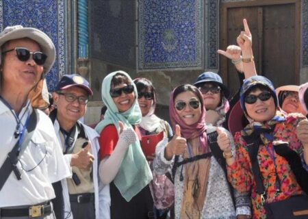 سالن ۶۰ هزار گردشگر چینی به ایران سفر می‌کنند