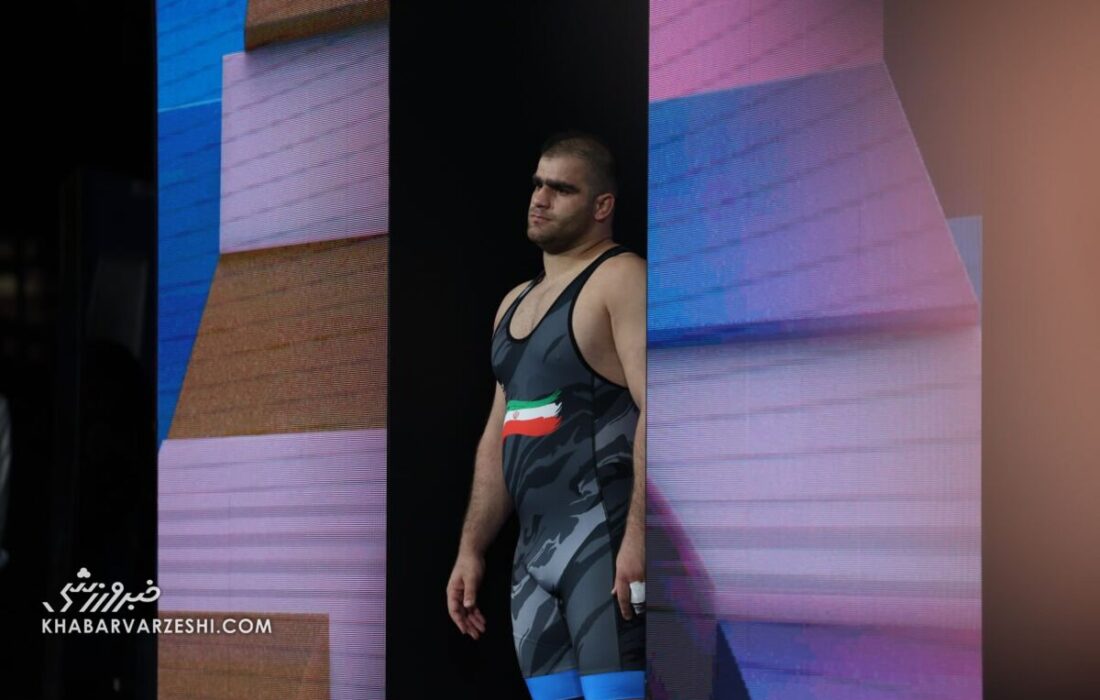 ویدیو| صعود امین میرزازاد به نیمه نهایی با ضربه فنی!