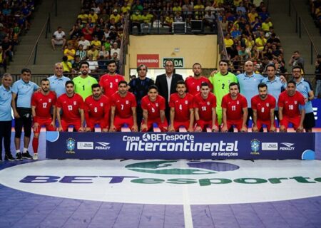 گلباران بنگلادش توسط شاگردان شمسایی