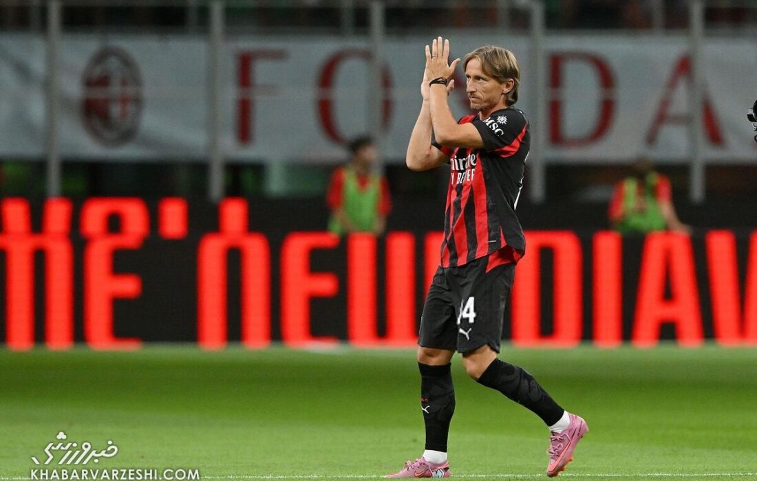 عکس| سورپرایز تولد ۴۰ سالگی اسطوره با تارت توت فرنگی و بلوبری