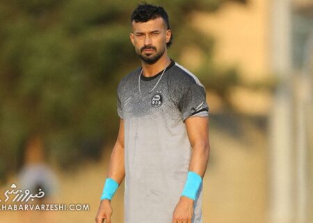 رامین رضاییان: در طول ۱۷ سال فوتبالم برای اولین بار بود/ از یک ملی‌پوش چنین رفتاری انتظار نمی‌رود +عکس