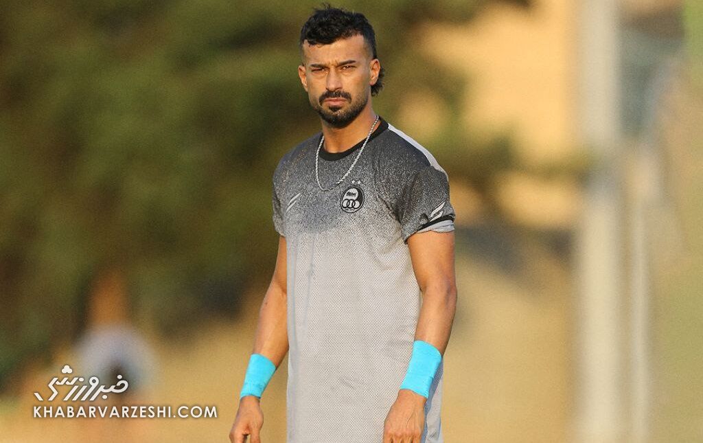 رامین رضاییان: در طول ۱۷ سال فوتبالم برای اولین بار بود/ از یک ملی‌پوش چنین رفتاری انتظار نمی‌رود +عکس