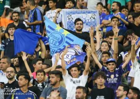 رونمایی استقلال از ستاره لالیگایی در فولادآرنا/ ۲ اسطوره آبی‌ها روی بنر هواداران +عکس