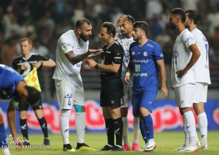 ادعای تاجرنیا پس از جنجال داوری در اهواز: مهدی تاج حق را به استقلال داد!