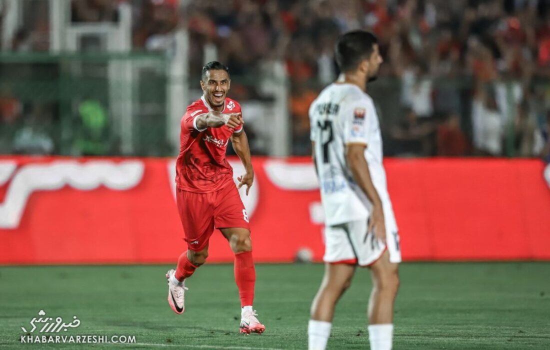 عصای دست هاشمیان، آقای رکوردها/ آقای گل حسابش را با گلر سابق پرسپولیس تسویه کرد!