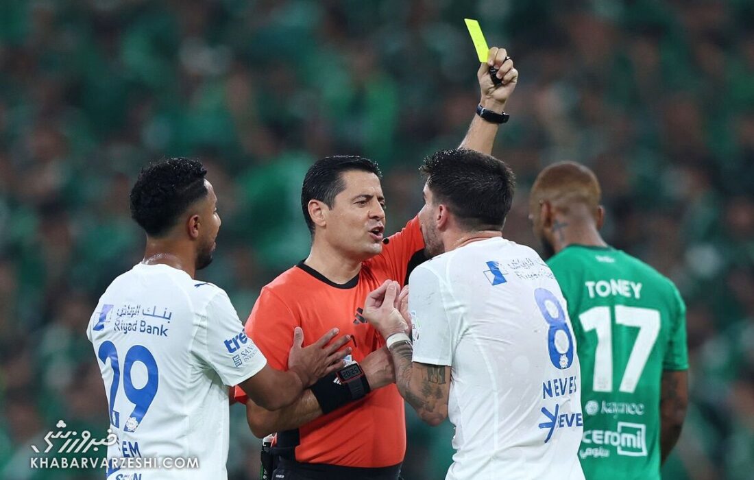 داوری جنجالی فغانی در دربی عربستان/ از گل نادرست تا اخراج نشدن ایبانیز